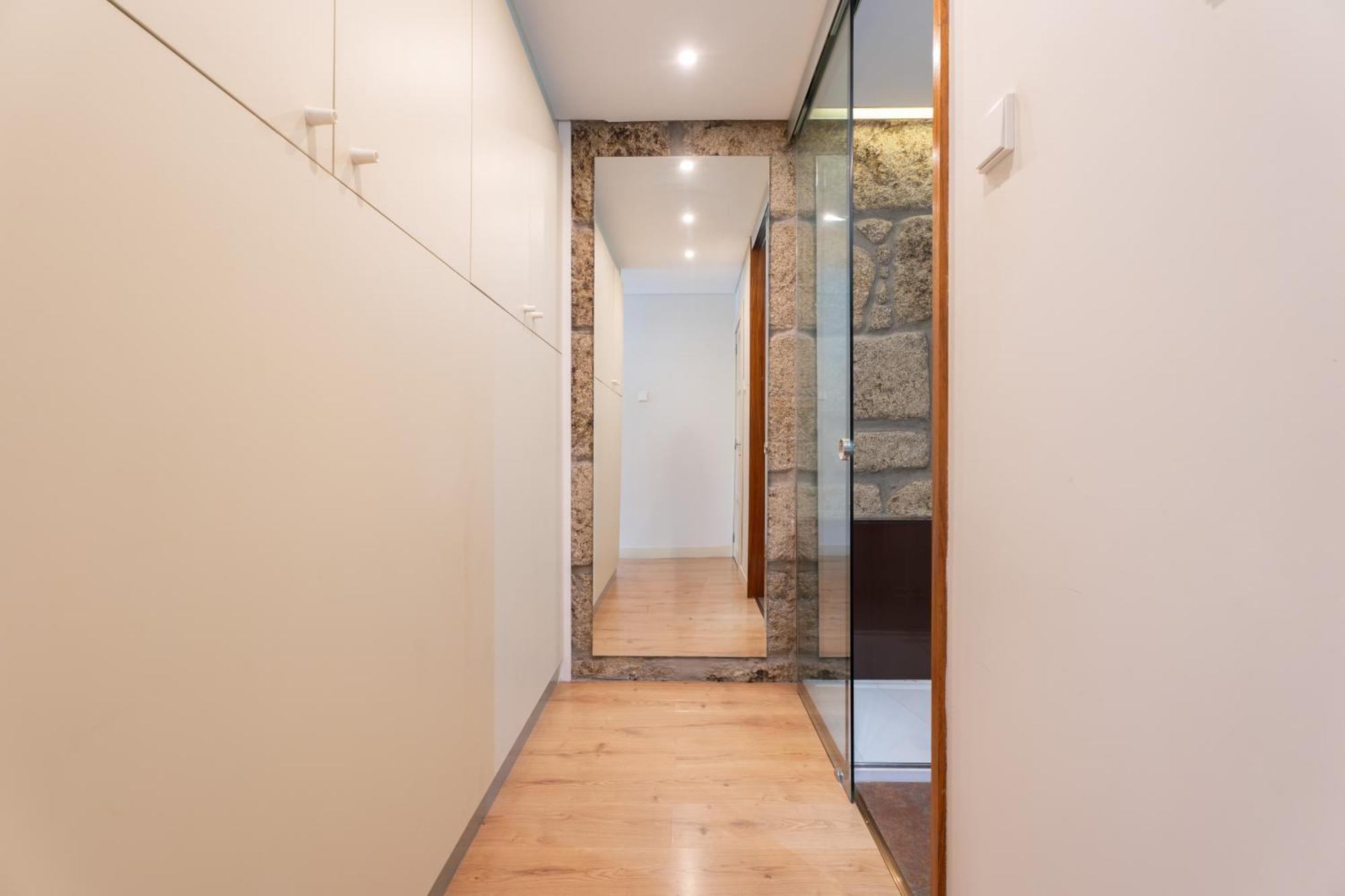 Host Wise - Colorful Bright Flat With Balcony Daire Porto Oda fotoğraf