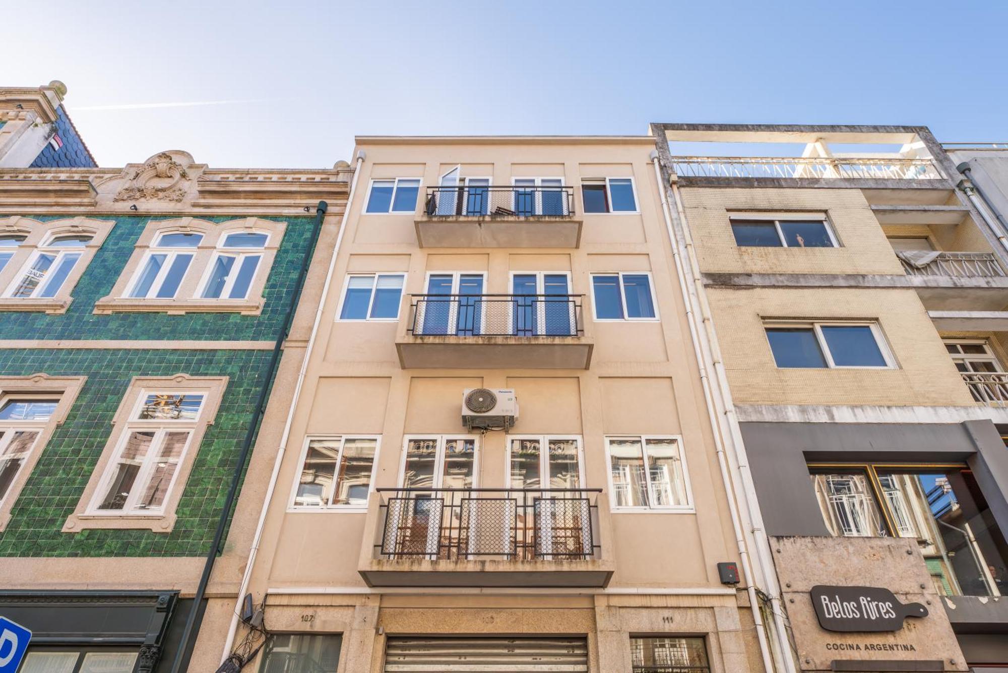 Host Wise - Colorful Bright Flat With Balcony Daire Porto Oda fotoğraf