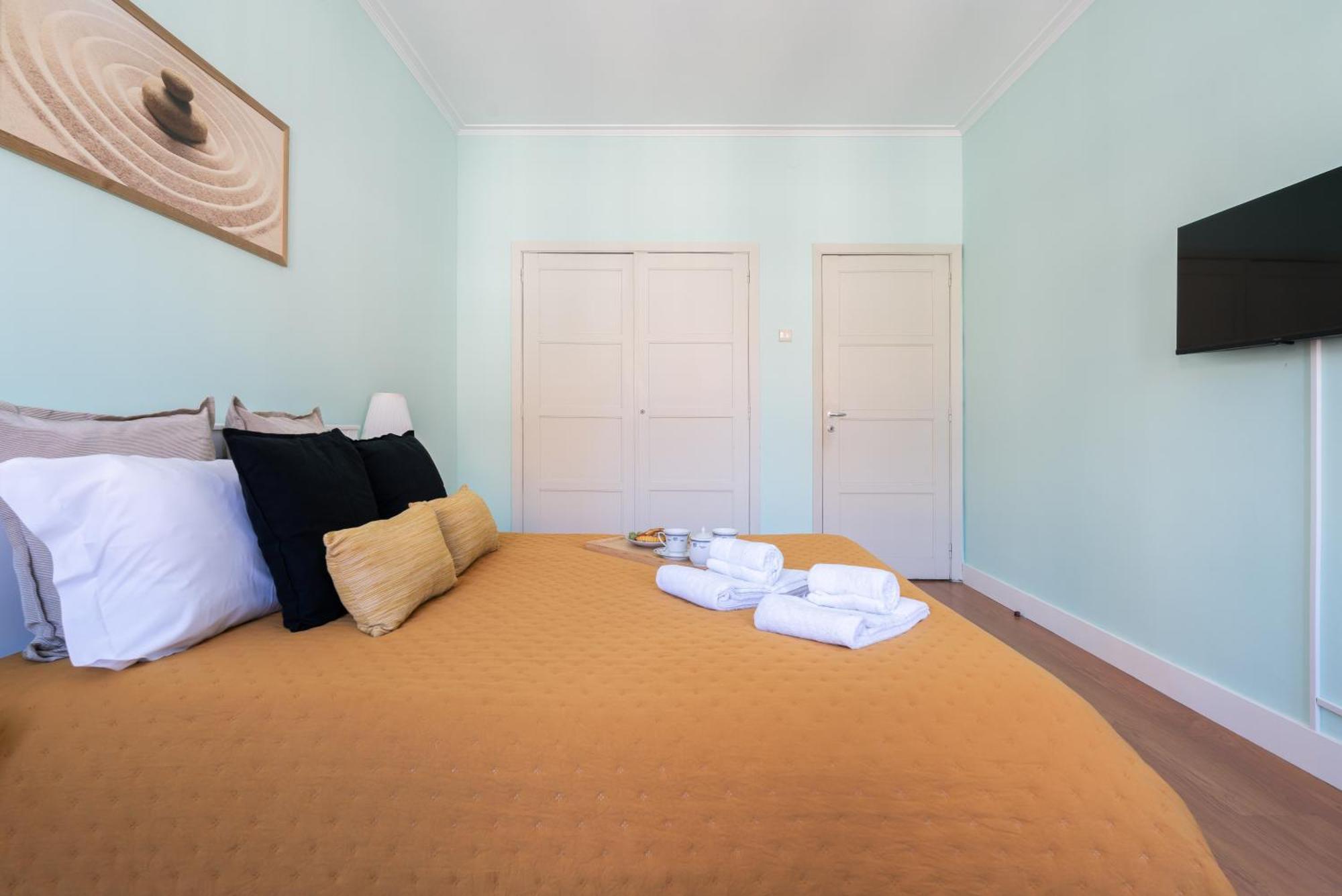 Host Wise - Colorful Bright Flat With Balcony Daire Porto Oda fotoğraf