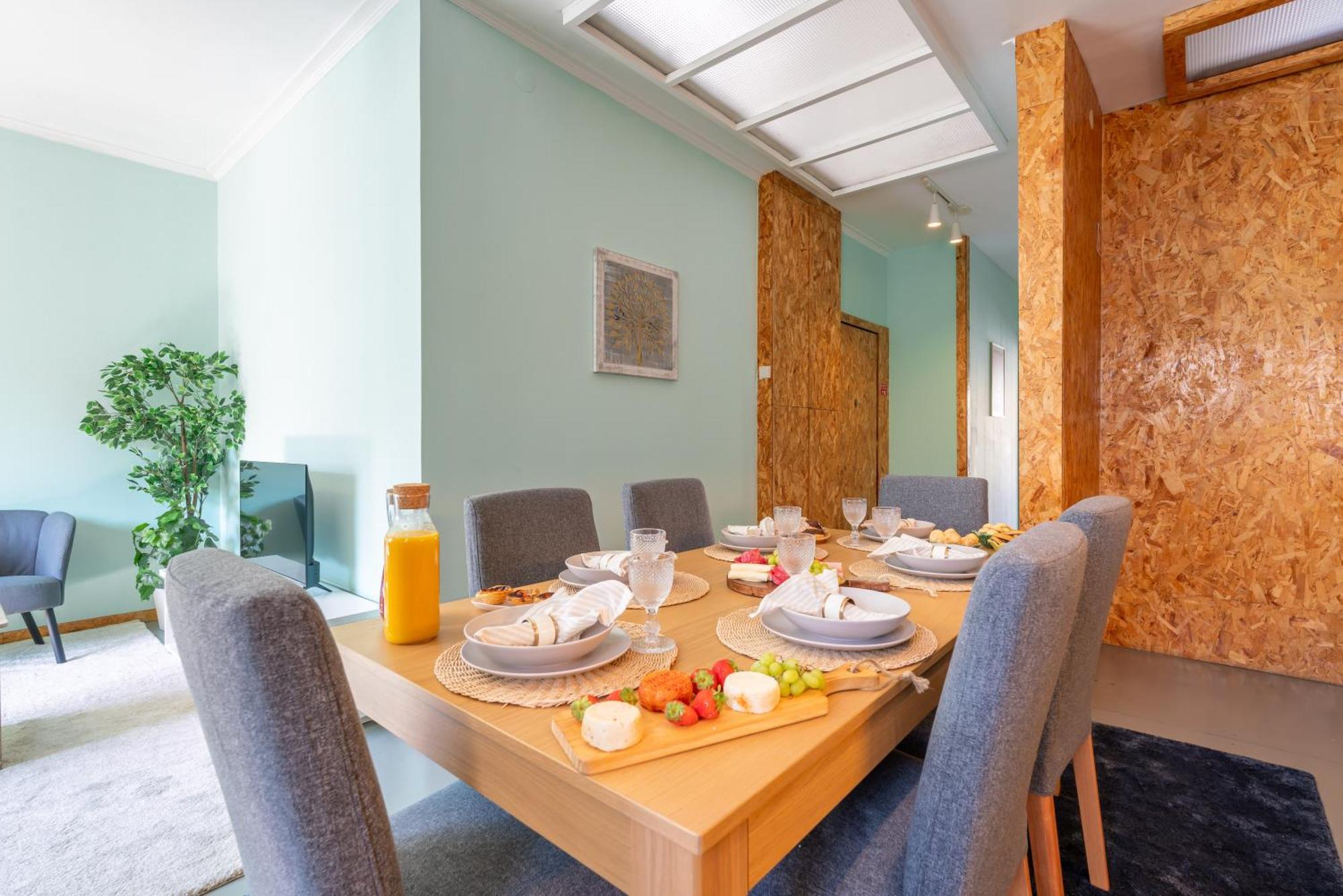 Host Wise - Colorful Bright Flat With Balcony Daire Porto Oda fotoğraf