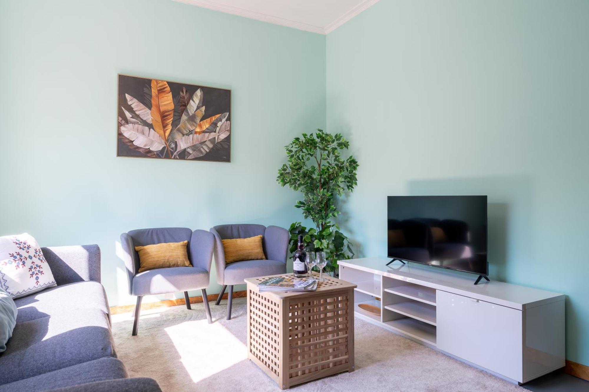 Host Wise - Colorful Bright Flat With Balcony Daire Porto Oda fotoğraf