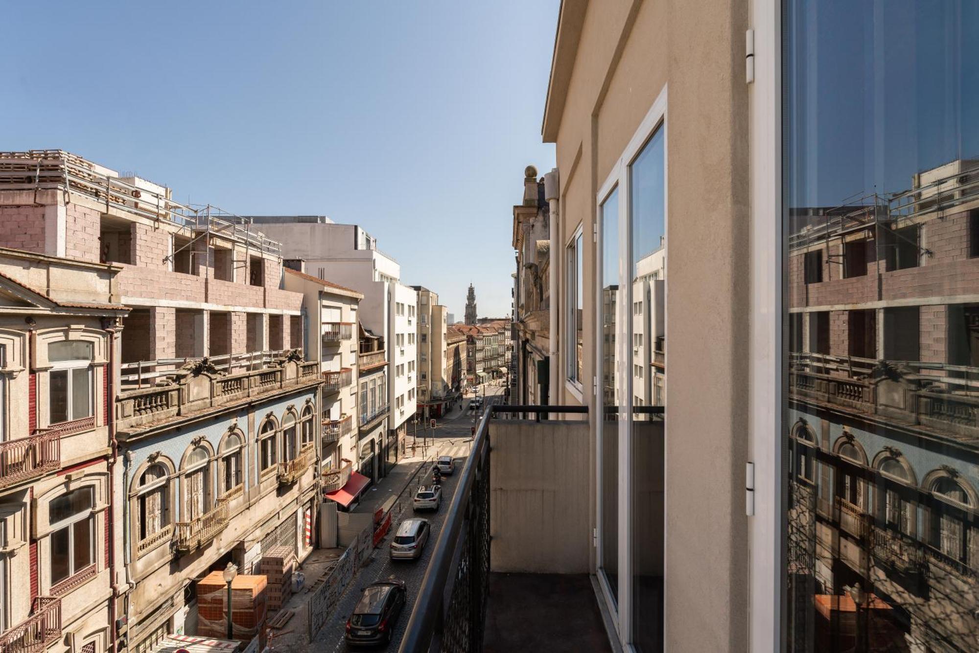 Host Wise - Colorful Bright Flat With Balcony Daire Porto Dış mekan fotoğraf