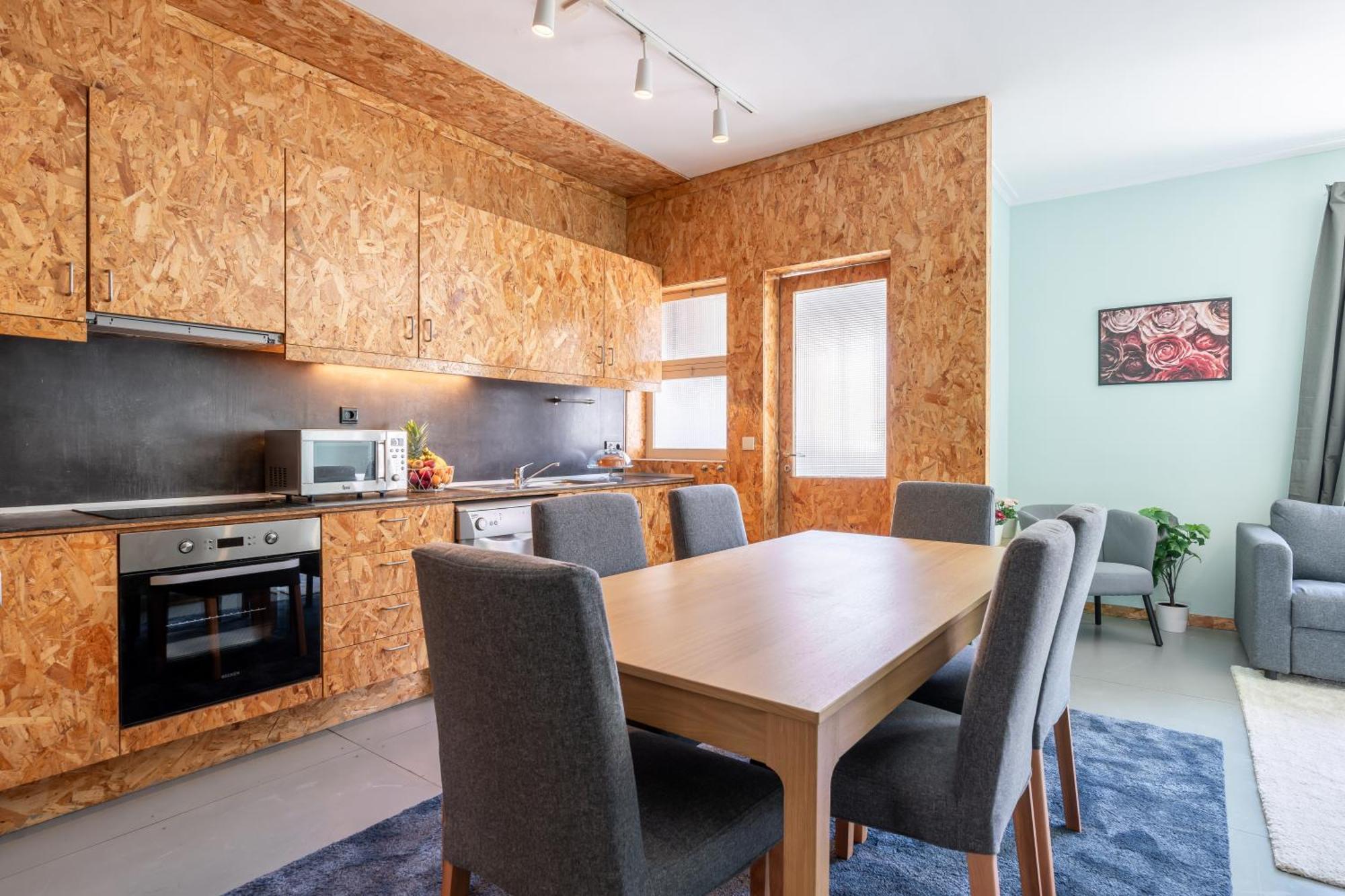Host Wise - Colorful Bright Flat With Balcony Daire Porto Oda fotoğraf